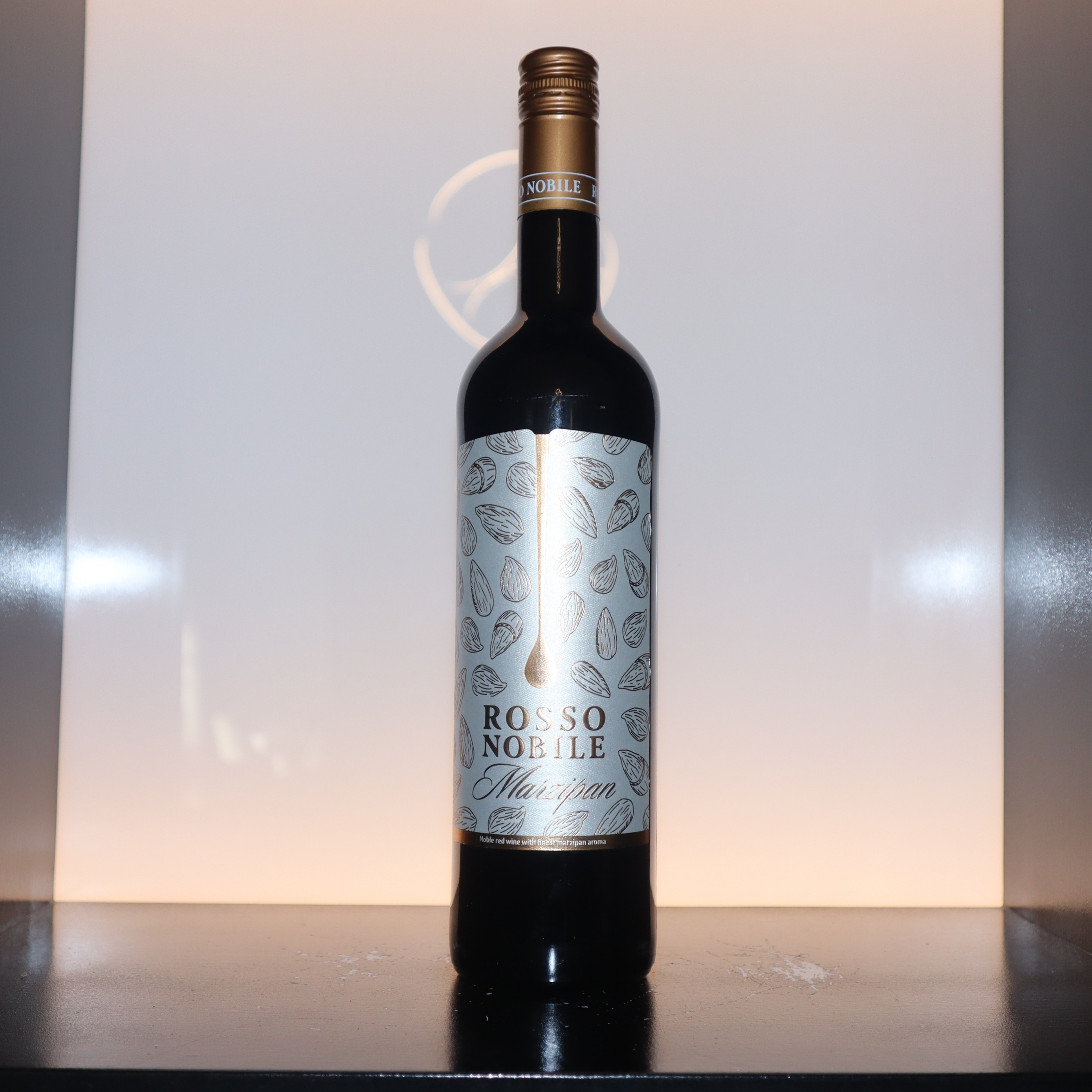 Rosso Nobile Marzipan